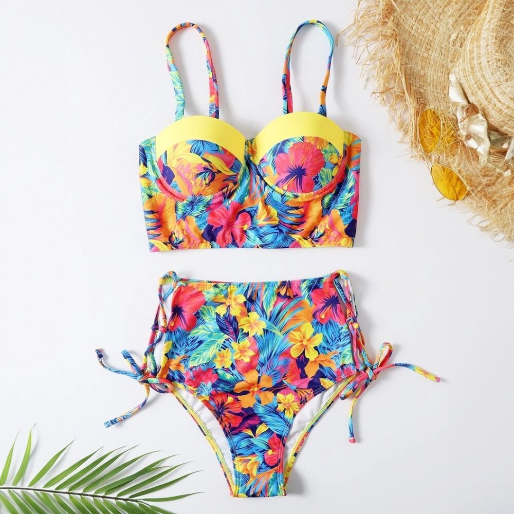 【NWT】Tropical Floral High-Waist Bikini Swimsuit 👙